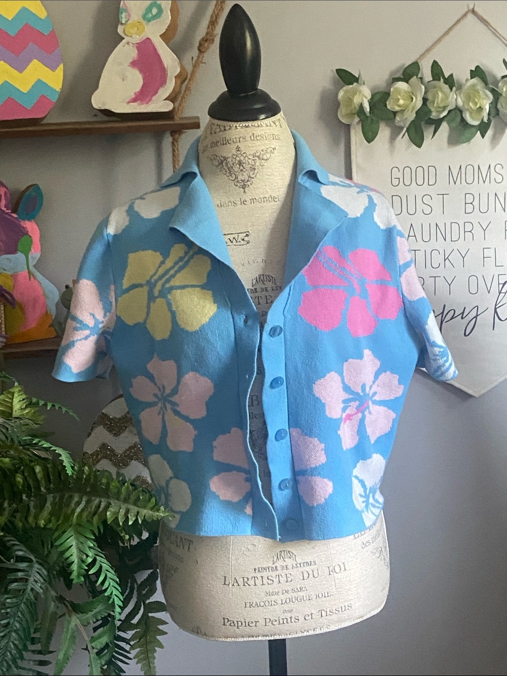 Forever 21 2X Blue Floral Hibiscus Button-Up Collared Sweater SS Crop